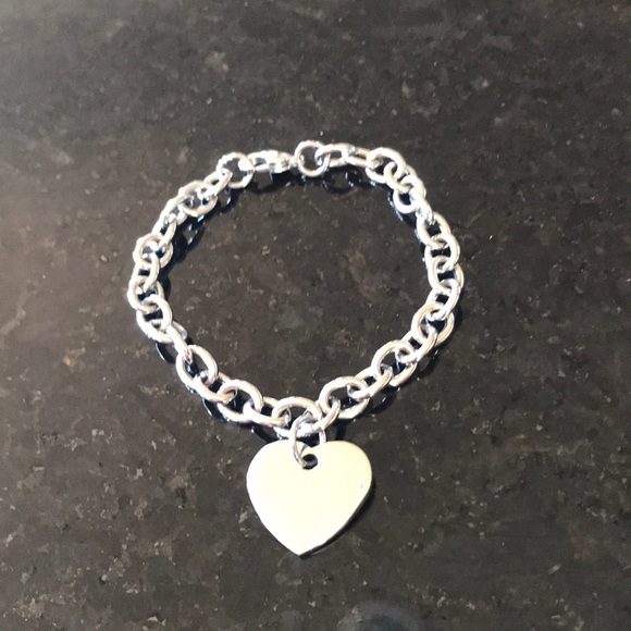edforce Jewelry - Stainless steel heart bracelet